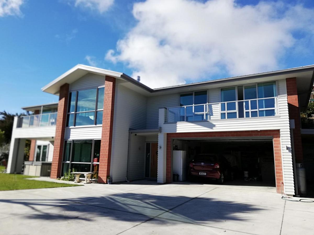 Whaka Heights Bed & Breakfast Крайстчърч Екстериор снимка